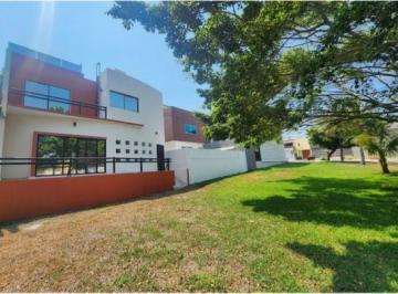 Casa · Casa en Venta, 3 Recámaras, Roof Top, Climatizada, Área Verde, Lomas Residencial/riviera Veracruzana