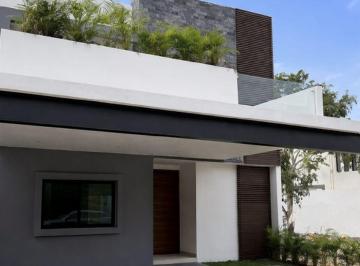 Casa de 3 habitaciones, Benito Juárez · Casa Nueva en Vía Cumbres| 2 Niveles con Alberca