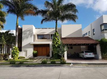 Casa de 4 habitaciones, Benito Juárez · Casa Amueblada en Villa Magna Residencial