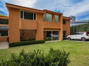 a8824adda65e679b3f8a9e28f6e41ce420ec91ce9d14b1f4e629d4a02d8ebb3e · Casa en Venta en Bosques, Terreno Plano y Muy Iluminada con Buena Temperatura