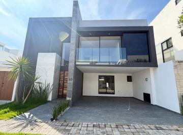Casa de 4 habitaciones, San Andrés Cholula · Casa en Venta Lomas de Angelópolis Parque Guanajuato