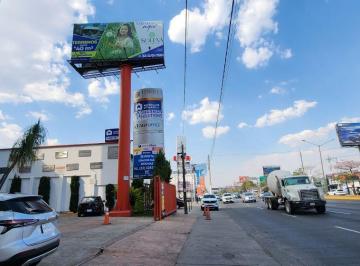Oficina , Zapopan · Renta de Oficina en Edificio Corporativo Sobre López Mateos Sur Muy Cerca de Bugambilias