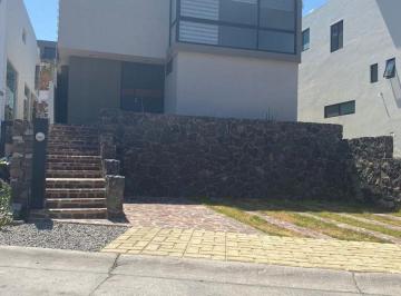Casa de 3 habitaciones, León · Casa en Venta en Lomas de Gran Jardín