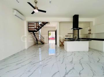 Casa · 172m² · 3 Recámaras · 2 Estacionamientos · Casa en Venta | Arbolada a Estrenar | 3 Recámaras | Alberca