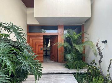 c2d79ef677707a6f6a571ee2dc025ee9e5a0ce7890f1890b3af26a52b83dca9a · Residencia en Venta en Av Cuauhtemoc en Ciudad del Sol, Zapopan