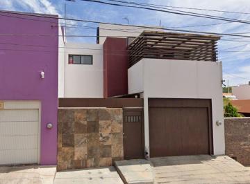 Casa de 4 habitaciones, Guadalupe · Casa Ubicada en Arroyo del Tepetate, Lomas de Bernardez, Guadalupe, Zac.