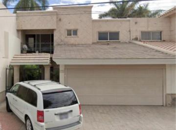 Casa de 4 habitaciones, Gómez Palacio · Hermosa Casa de Venta en Durango