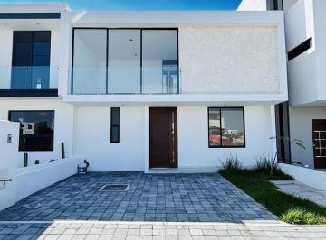 Casa · 166m² · 4 Recámaras · 3 Estacionamientos · Casa con 4ta Recámara en Planta Baja, en Juriquilla, Querétaro (Entrega Agosto 2026)