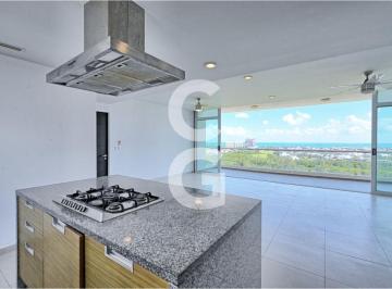 Departamento · 85ha · 3 Recámaras · 2 Estacionamientos · Departamento en Renta en Cancún en Residencial Palmeras con Vista Al Mar y 3 Recámaras