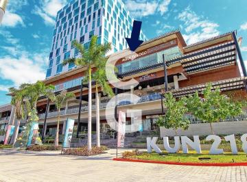 Local comercial · 1 Estacionamiento · Local en Renta en Cancun en Corporativo Kuun con Excelente Ubicación y 178 m²