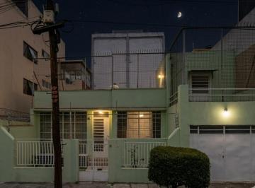 Casa de 3 habitaciones, Cuauhtémoc · Casa en Venta de Recuperacion Bancaria, en Roma Sur Cerca de Centro Medico