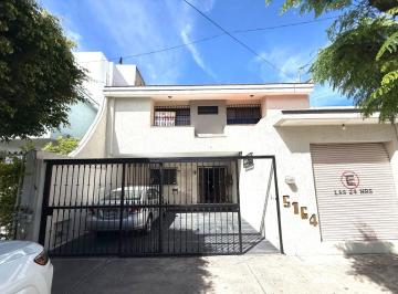 Casa de 3 habitaciones, Zapopan · Paseos del Sol Casa con 3 Habitaciones de 225 m² de Terreno en Venta en Paseos del Sol