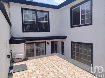 Casa · 155m² · 4 Recámaras · 2 Estacionamientos · Casa en Venta Colonia Atlanta, Cuautitlan Izcalli