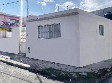 Casa de 1 habitación, Saltillo · Venta Casa de 1 Piso en Fracc. Landín