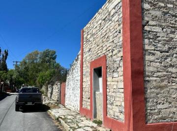 Casa de 1 habitación, Salinas Victoria · Casa en Venta en Centro de Higueras, Higueras