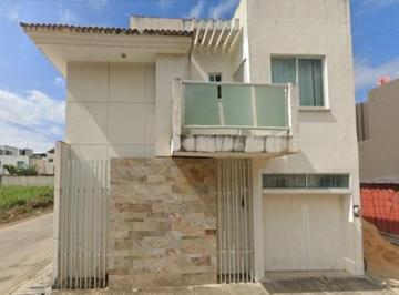 Casa de 3 habitaciones, Coatzacoalcos · Hermosa y Comoda Casa en Venta en Veracruz
