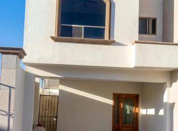 Casa de 3 habitaciones, Saltillo · Casa en Renta - Villas de San Sebastián