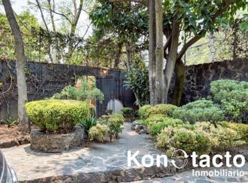 Casa de 4 habitaciones, Alvaro Obregón · Casa en Venta en Jardines del Pedregal, Av de Las Fuentes, Álvaro Obregón