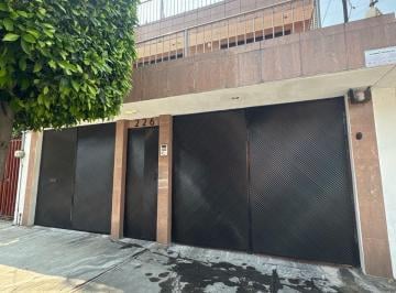 Casa · 126m² · 5 Recámaras · 3 Estacionamientos · Casa - Nueva Santa Maria
