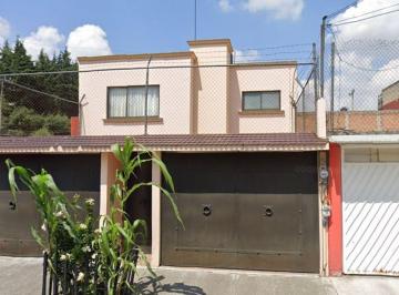 Casa de 4 habitaciones, San Mateo Atenco · Casa en Venta en San Mateo Atenco, Edo Mex
