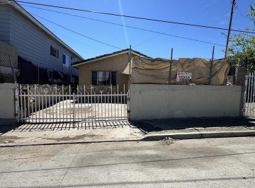 38dee35457005681a4e6c64a6e657c4a949c5ecfc514f5c2dd10ac3b78f113bd · Casa en Venta Rosarito Col. Lomas de Montecarlo