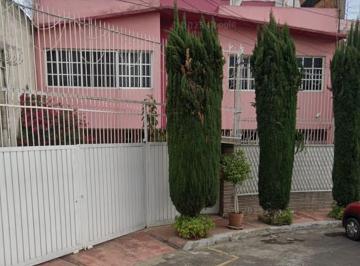 Casa de 4 habitaciones, Gustavo A. Madero · Casa en Venta Zona Lindavista, Al Norte de La Ciudad, Lista Para Habitarse