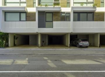 Casa · 400m² · 3 Recámaras · 4 Estacionamientos · Casa en Renta, Marina Condos Puerto Cancún