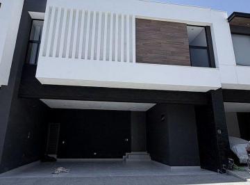 e19ae205af2039429cf655ee04e6165c6ecd01a5119eae2e5f8ae020d2008f65 · Casa en Venta en Brisas del Vergel | 3 Recámaras con Baño | Acabados de Lujo |