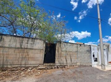 Terreno / Lote , Mérida · Terreno en Venta en Mérida, Cholul a 2 Cuadras del Starbucks del Periférico a Conkal.