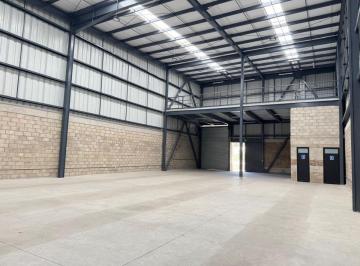 Bodega comercial , Tlajomulco de Zúñiga · Bodega Industrial Practicamente Nueva en Parque Vista Sur | 480 m² | Altura 8 m | Acceso Tráiler