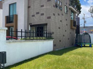 Casa de 3 habitaciones, Zinacantepec · Vendo Hermosa Casa en Condominio con Jardin en Zinacantepec