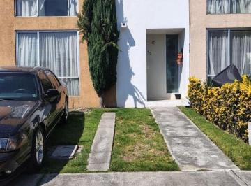 Casa · 84m² · 2 Recámaras · 2 Estacionamientos · Casa en Venta Paseo Arboleda, San Mateo Otzacatipan