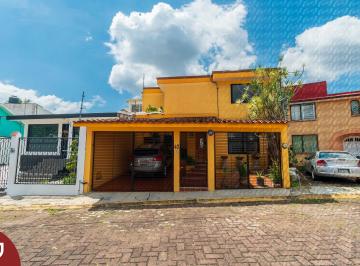Casa de 3 habitaciones, Xalapa · Casa en Venta en Fracc Cerrado en Jardines de Las Animas