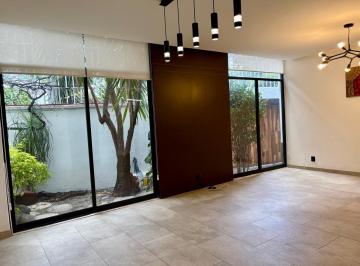 Casa de 4 habitaciones, Alvaro Obregón · Casa en Venta / Renta en Guadalupe Inn 220 m² 2 Garajes 4 Recámaras Estudio Jardin Cuarto de Servicio