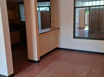 Casa en condominio de 2 habitaciones, Puebla · Casa en Puebla con 2 Recámaras y 2 Estacionamientos | Ubicación Estratégica y Alta Demanda