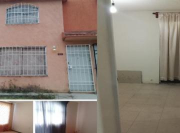Casa · 72m² · 3 Recámaras · 2 Estacionamientos · Casa en Venta en Real del Bosque, Tultitlan, Estado de México
