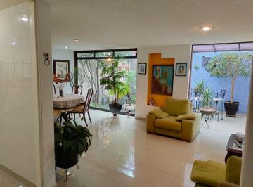 Casa · 280m² · 3 Recámaras · 1 Estacionamiento · Casa en Venta en Club de Golf Mexico (Tlalpan)