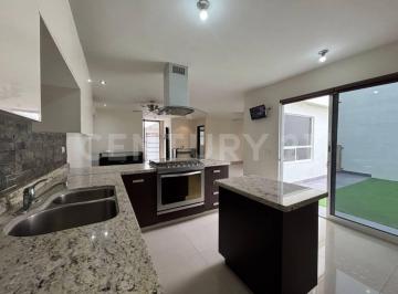 Casa · 297m² · 3 Recámaras · 2 Estacionamientos · Casa en Venta | Vista Hermosa | Monterrey, Nl