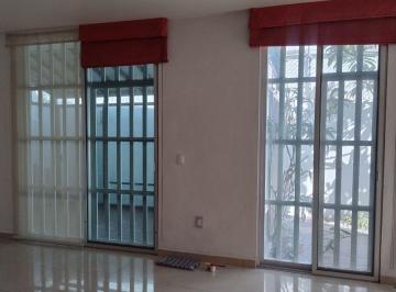 Casa de 3 habitaciones, Cuernavaca · Casa en Venta en Chapultepec - Cuernavaca