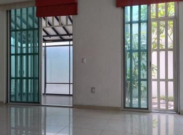 Casa de 3 habitaciones, Cuernavaca · Casa con 3 Recámaras en Venta en Chapultepec