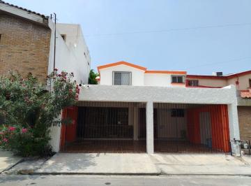 Casa de 3 habitaciones, Guadalupe · Casa en Venta en Rincon de La Primavera