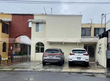 Casa · 80m² · 2 Recámaras · 1 Estacionamiento · Casa en Venta en Linda Vista
