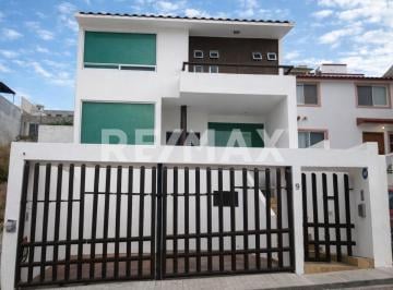 Casa · 228m² · 3 Recámaras · 2 Estacionamientos · Casa en Renta Amueblada en Milenio III - (4)
