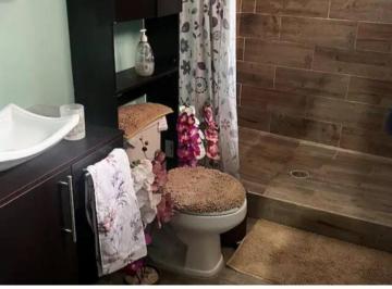 Terreno comercial en Venta de 4 habitaciones Las Pintitas Centro · Casa Que Se Trabaja en Arbnb Desde Hace un Año Que Da de 25 a 33 Mil por Mes