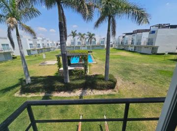 Casa de 2 habitaciones, Yecapixtla · Tu Oasis de Descanso en Yecapixtla! Sol, Alberca y El Mejor Clima a 80 Min de Cdmxubicación: Calle