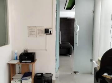 1 · Oficina de 121 m² en Haciendas de Coyoacán | 4 Cubículos | 3 Estacionamientos | Terraza
