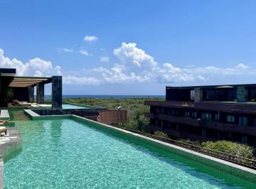Departamento · 95m² · 2 Recámaras · Roof Top Vista Mar Caribe. Depa de 2 Recamaras en Amira District B208