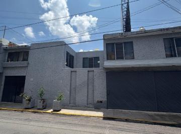 f71c60b14ed60a906dea002b7b187915603ec78e6e4ce504974d67e9f27f1b8d · Casa en Venta en Zona Centro
