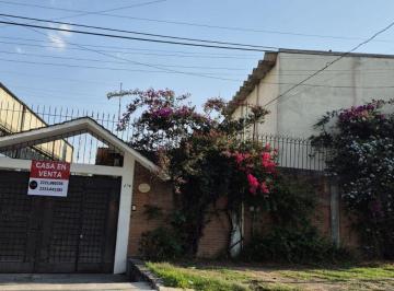 Casa de 4 habitaciones, Puebla · Venta de Casa con 5 Habitaciones, Cancha de Squash, Lateral a La Recta a Cholula