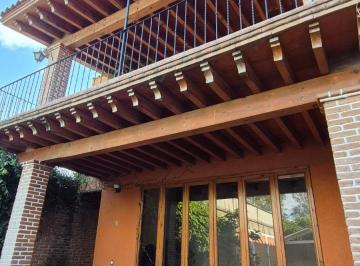 Casa de 4 habitaciones, Puebla · Venta de Casa con 5 Habitaciones, Cancha de Squash, Lateral a La Recta a Cholula